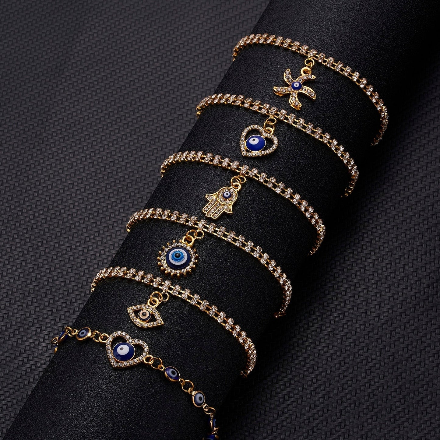 Herz Schutz Armbänder - Symbolische Liebe und Schutz in eleganter Form