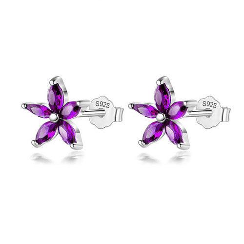 Blumenohrringe aus 925er Silber in der Farbe Lila- ein Hauch von Frische und Eleganz